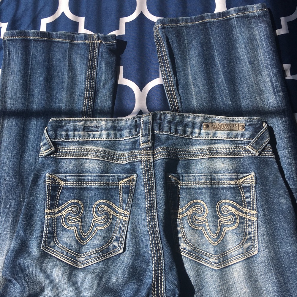 Express Bedrock Boot Jeans - Picture 5 of 9